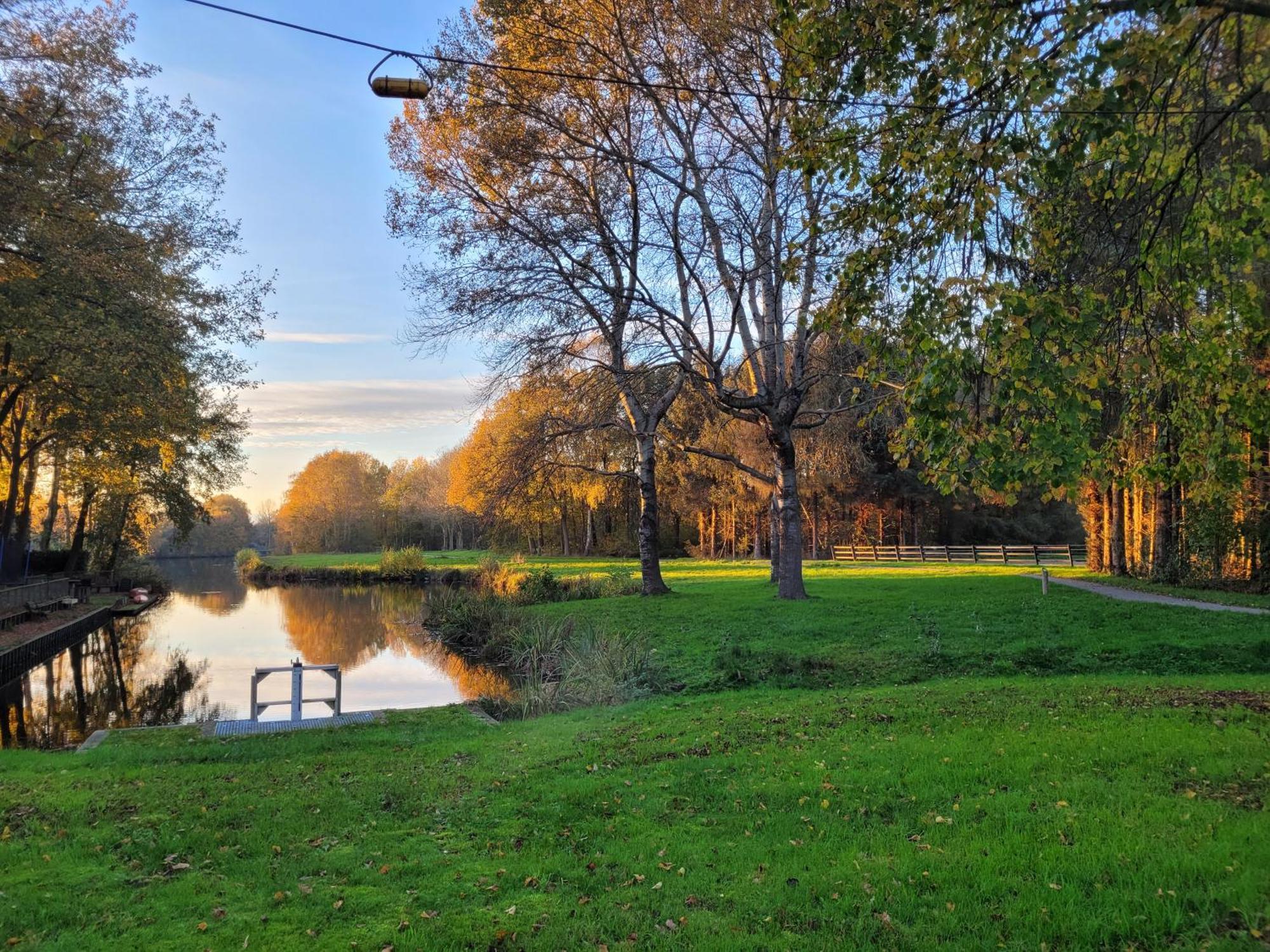Bed and Breakfast Het Gouden Eiland Veendam Exterior foto